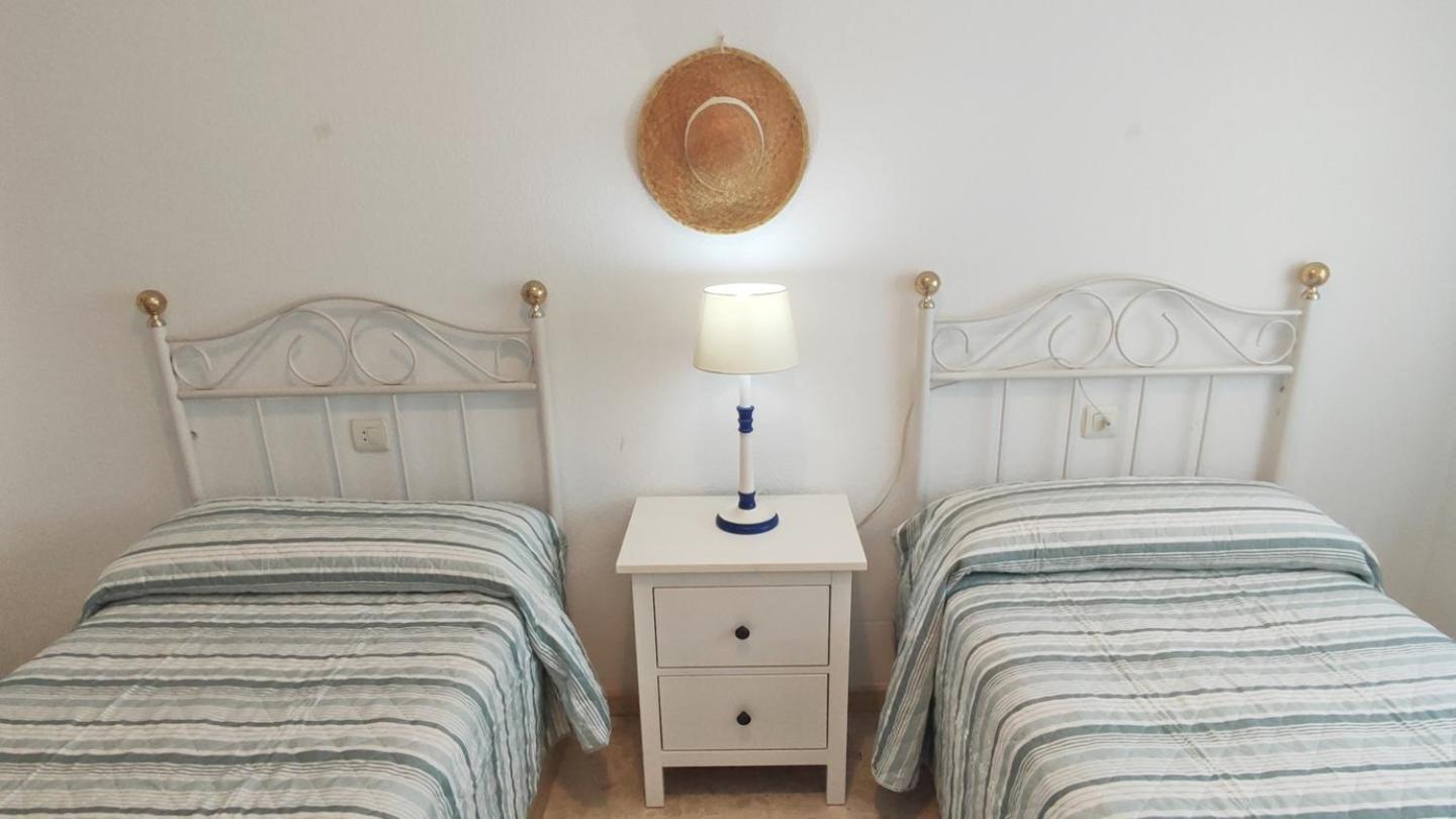 Lanza Gandia Centro - Solo Familias Appartement Playa de Gandia Buitenkant foto